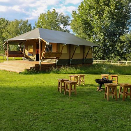 Horsley Hale Farm Glamping Ely Exterior photo
