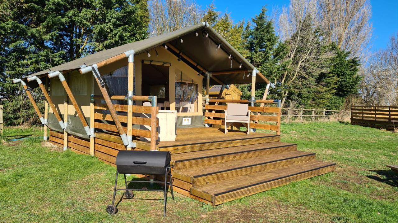 Horsley Hale Farm Glamping Ely Exterior photo