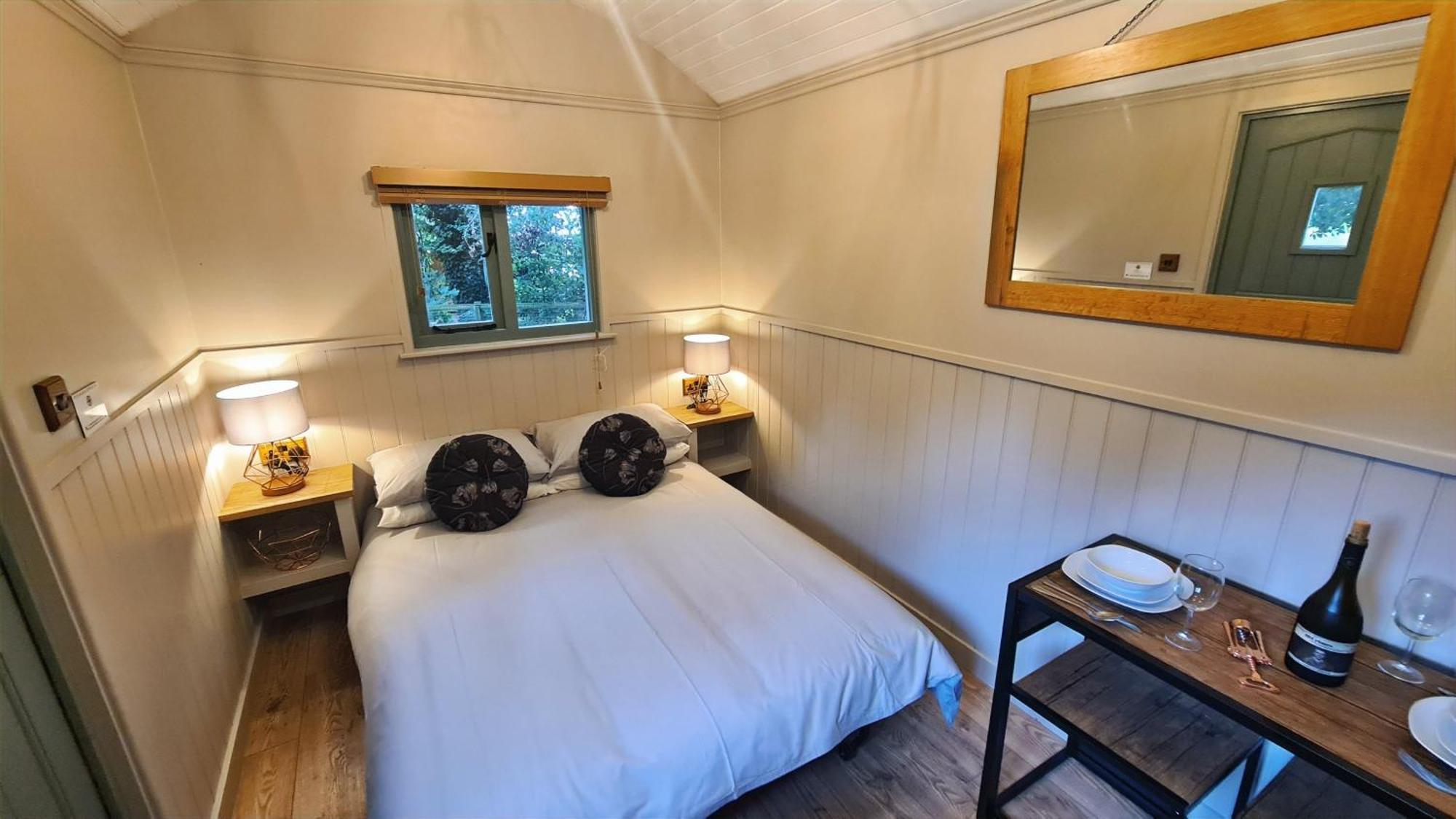 Horsley Hale Farm Glamping Ely Room photo