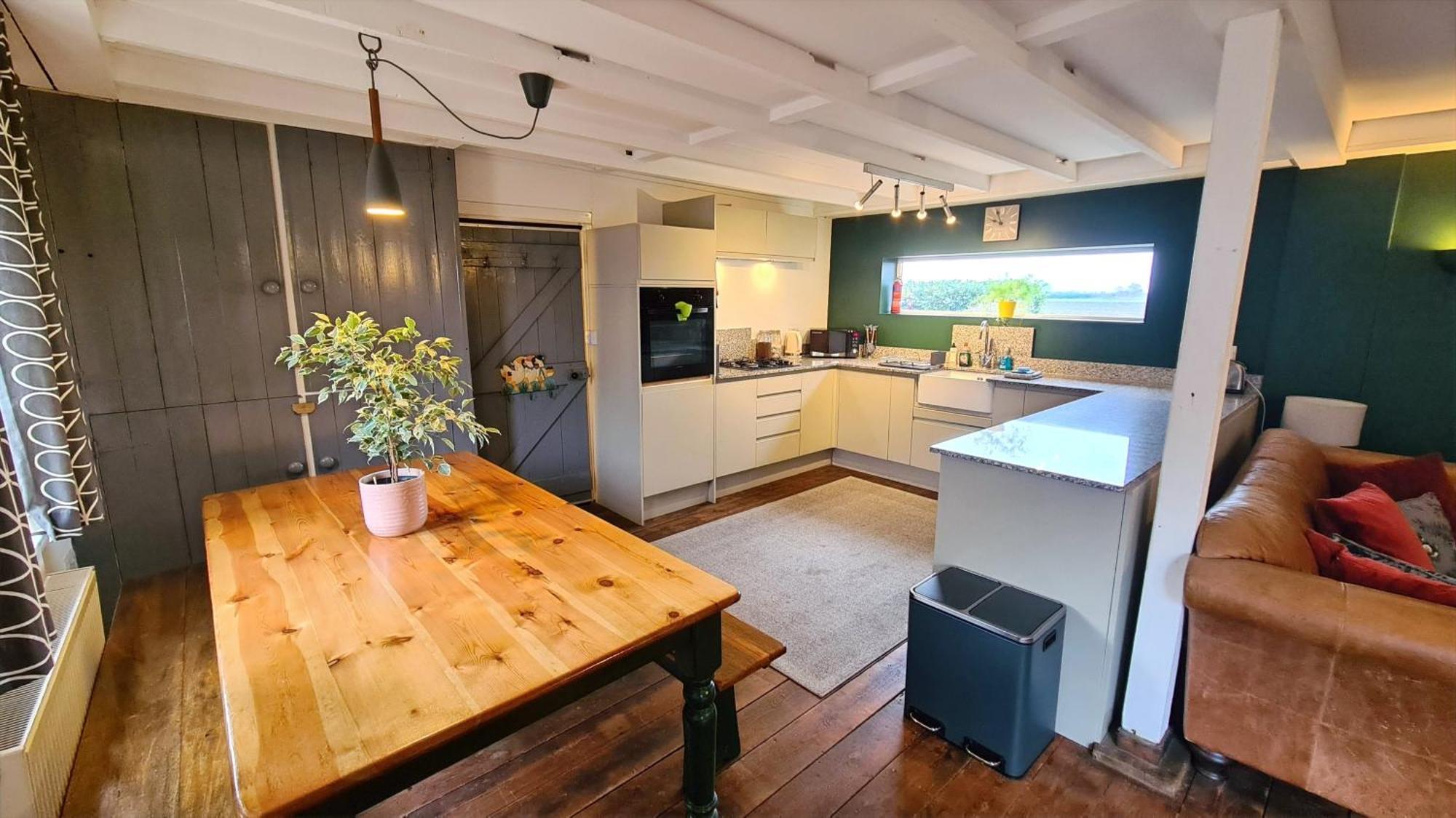 Horsley Hale Farm Glamping Ely Room photo